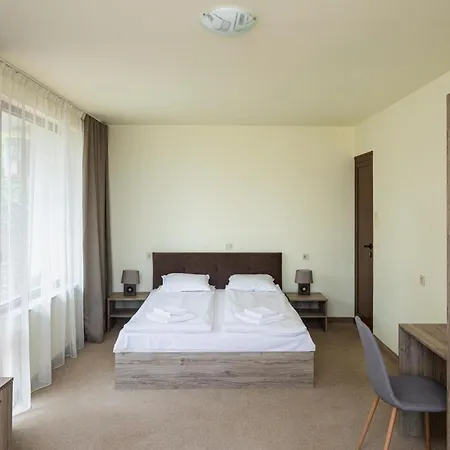 Guest house Cherry 2*