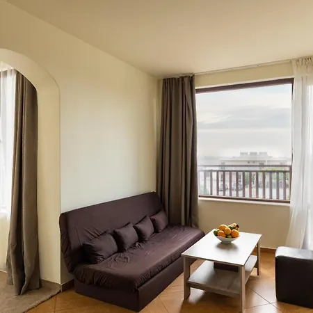 Guest house Cherry 2*