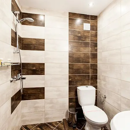 Cherry Guest house 2*