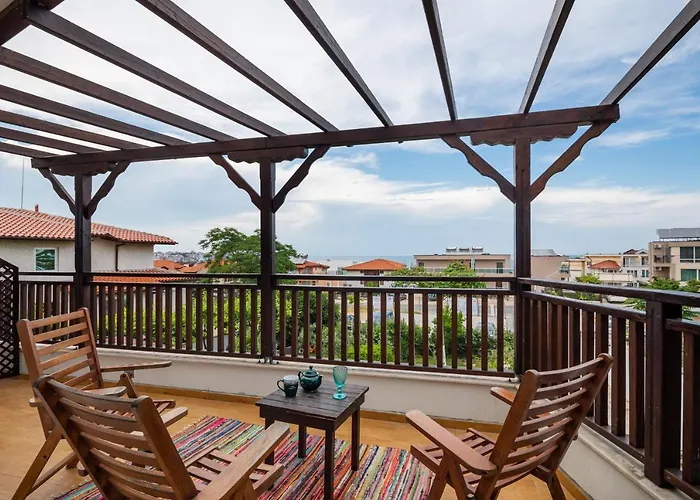 Cherry بيت ضيافة سوزوبول