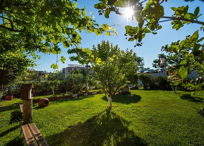 بيت ضيافة Cherry 2*