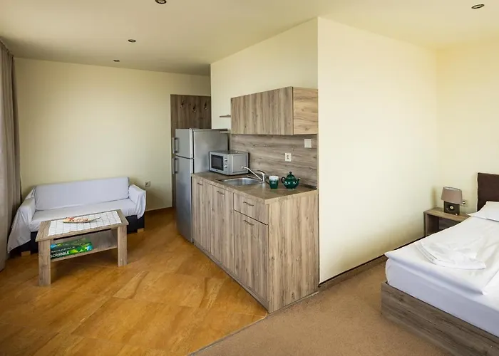 Cherry بيت ضيافة 2*