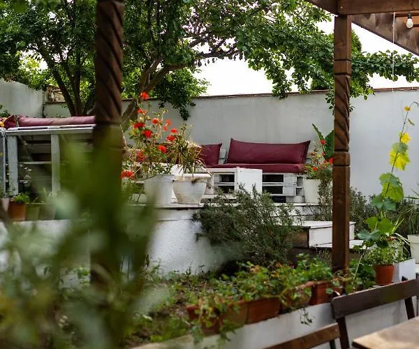 Cherry بيت ضيافة 2*