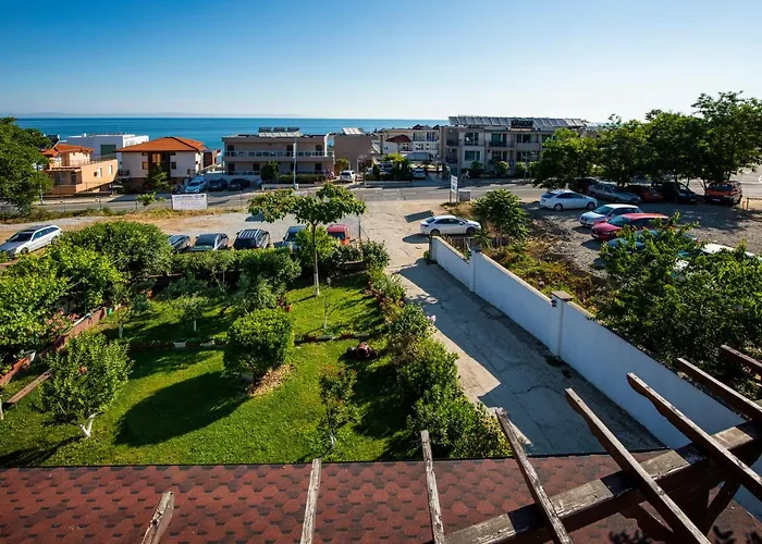 ゲストハウス Cherry 2*