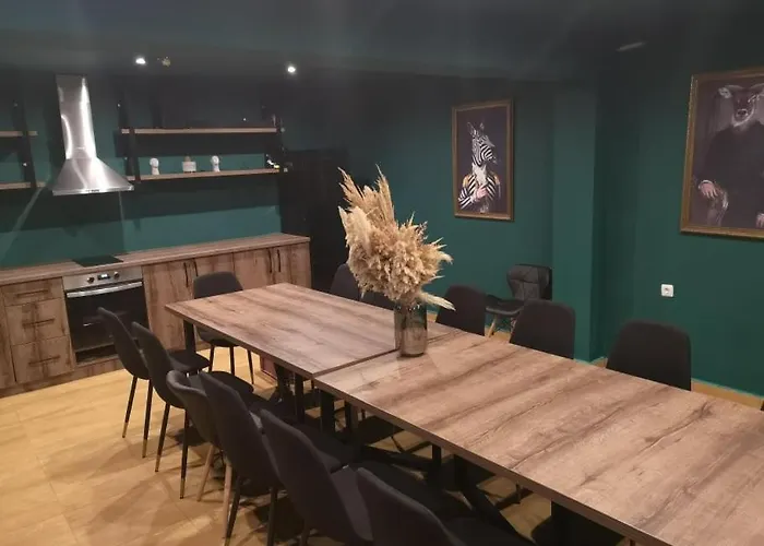 Cherry بيت ضيافة سوزوبول