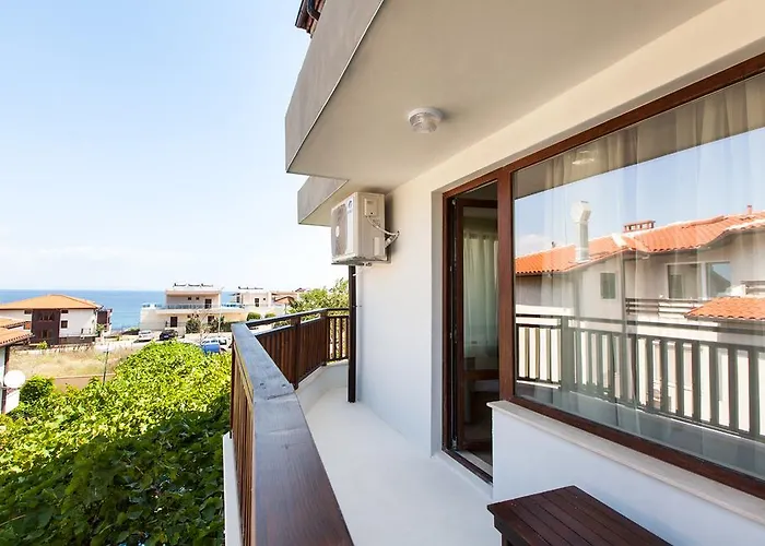 Cherry بيت ضيافة سوزوبول